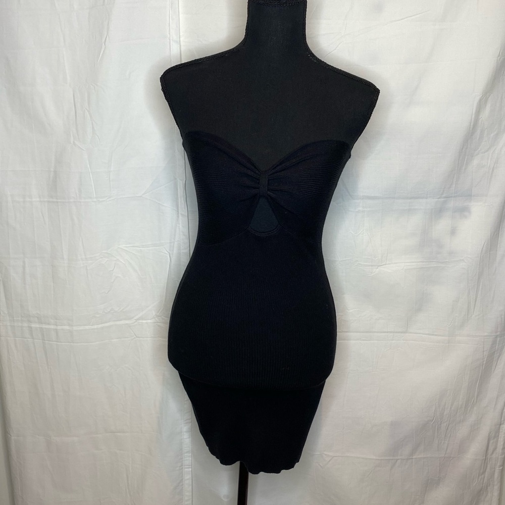 Little Black Dress - Picture 2 of 8